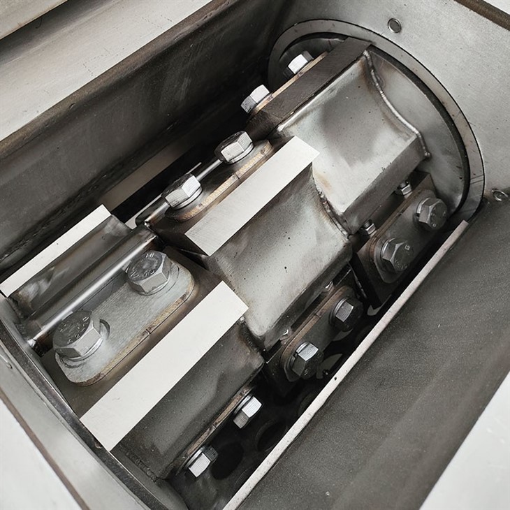 Poultry Bone Crushing Machine3